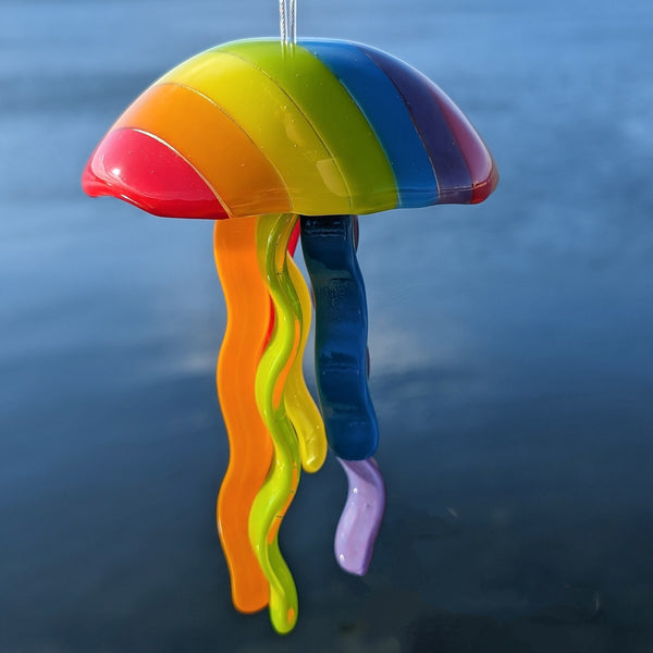 Hanging Jellyfish - Pryde