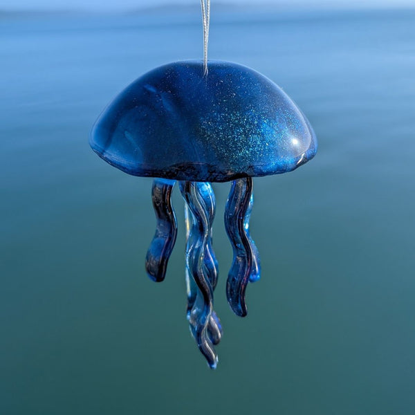 Hanging Jellyfish - Wysdom