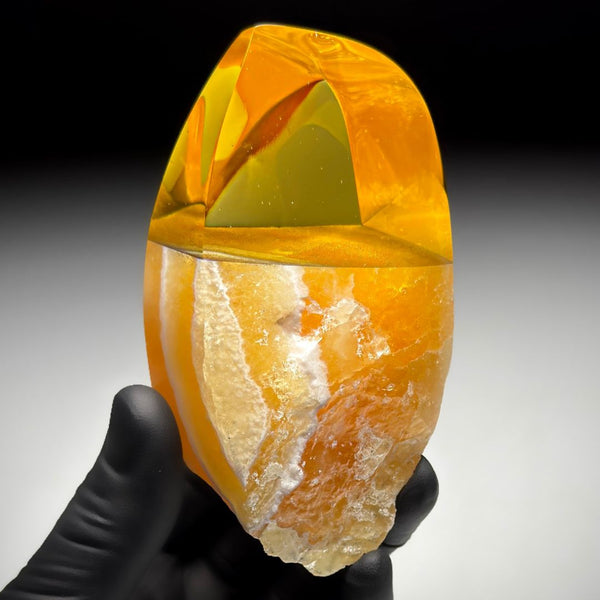 Honeycomb Calcite Vitrolith