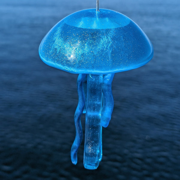 Hanging Jellyfish - Bryght