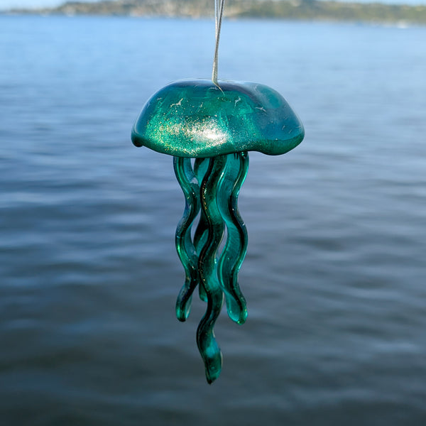 Small Hanging Jellyfish - Baby Emeralyd