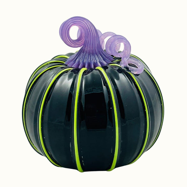 Quiocho Pumpkin - Moonlit Cemetery