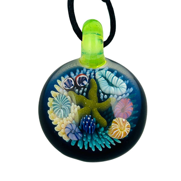 Reef Pendant - Green Starfish