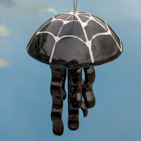 Hanging Jellyfish - Spyder