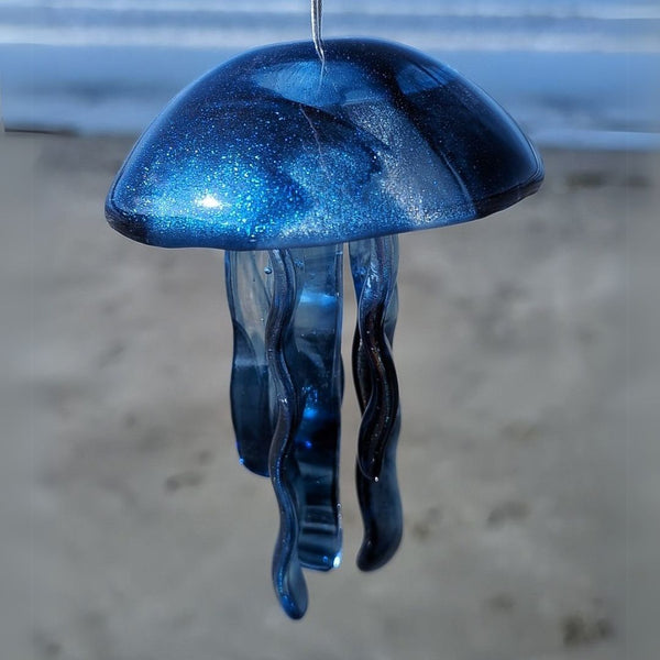 Hanging Jellyfish - Wysdom